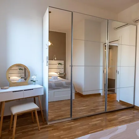 Sarà Perché Ti Amo Appartement